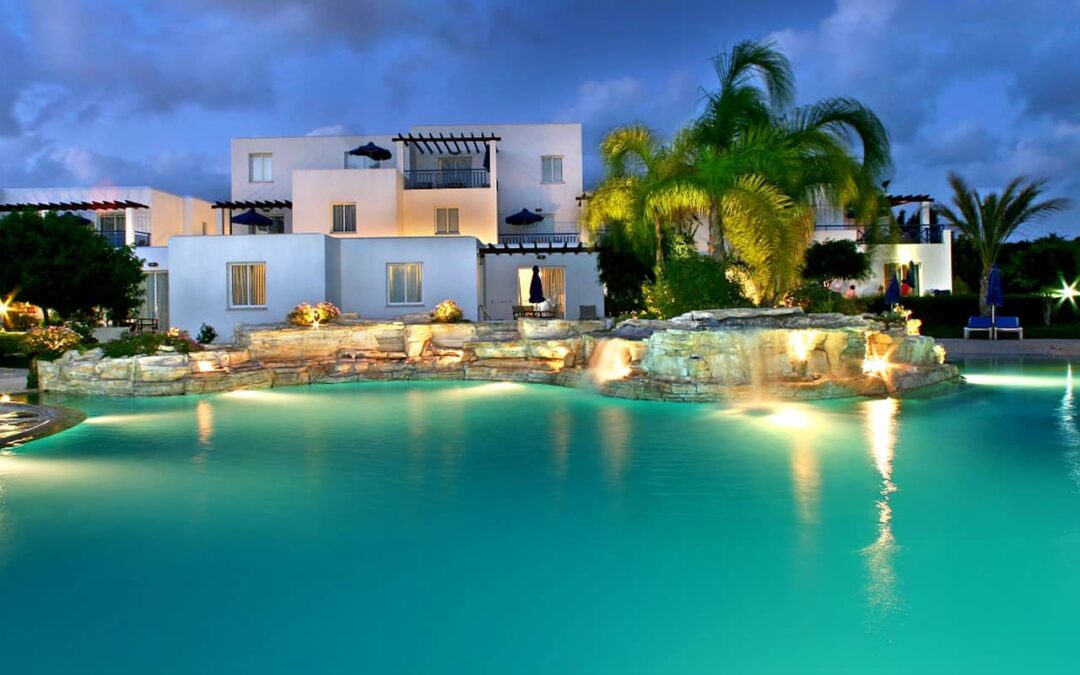 Aliathon Resort Paphos (Από €80/βράδυ-Δίκλινο)