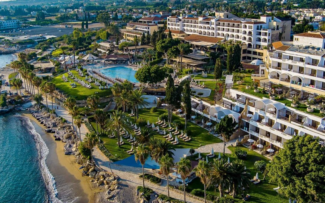 Coral Beach Hotel & Resort