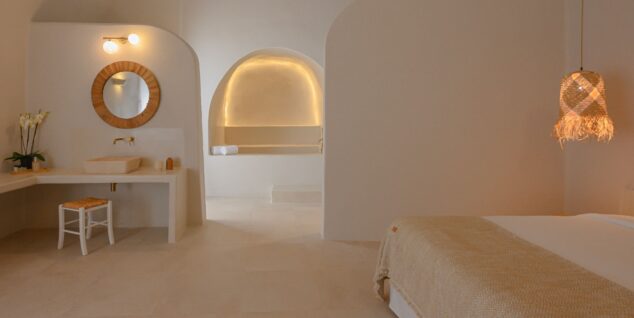 Elements Cave Suites