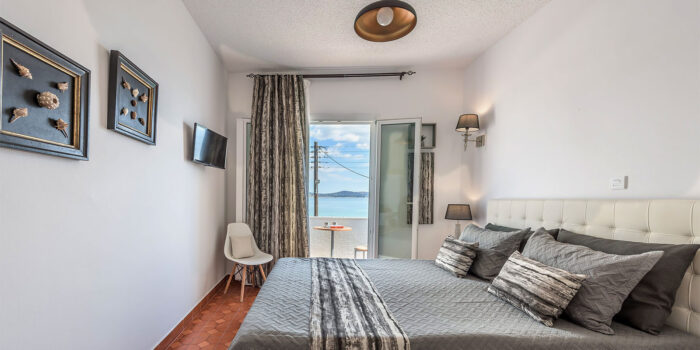 MILOS INN