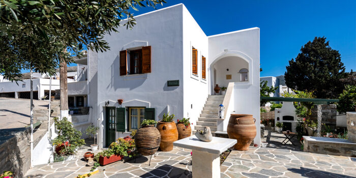 Margarita Studios Ellada Paros