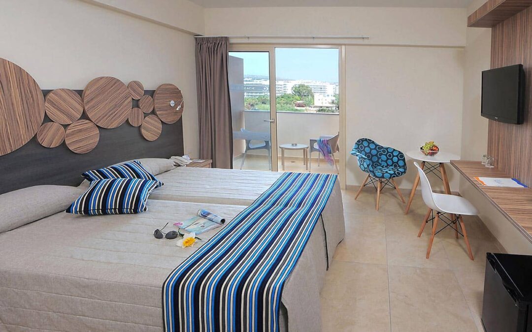 Nelia Beach Hotel & Spa